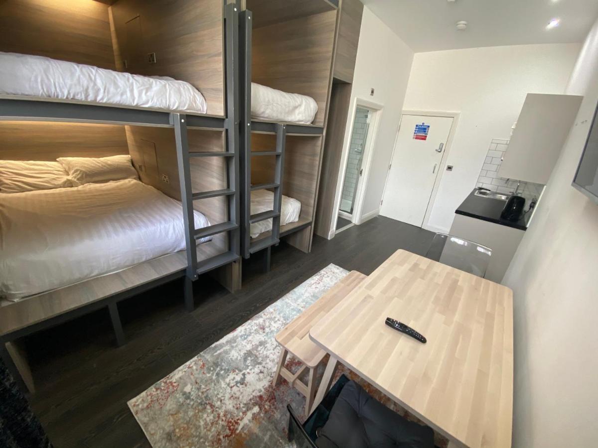 Double or Twin Room Bathroom