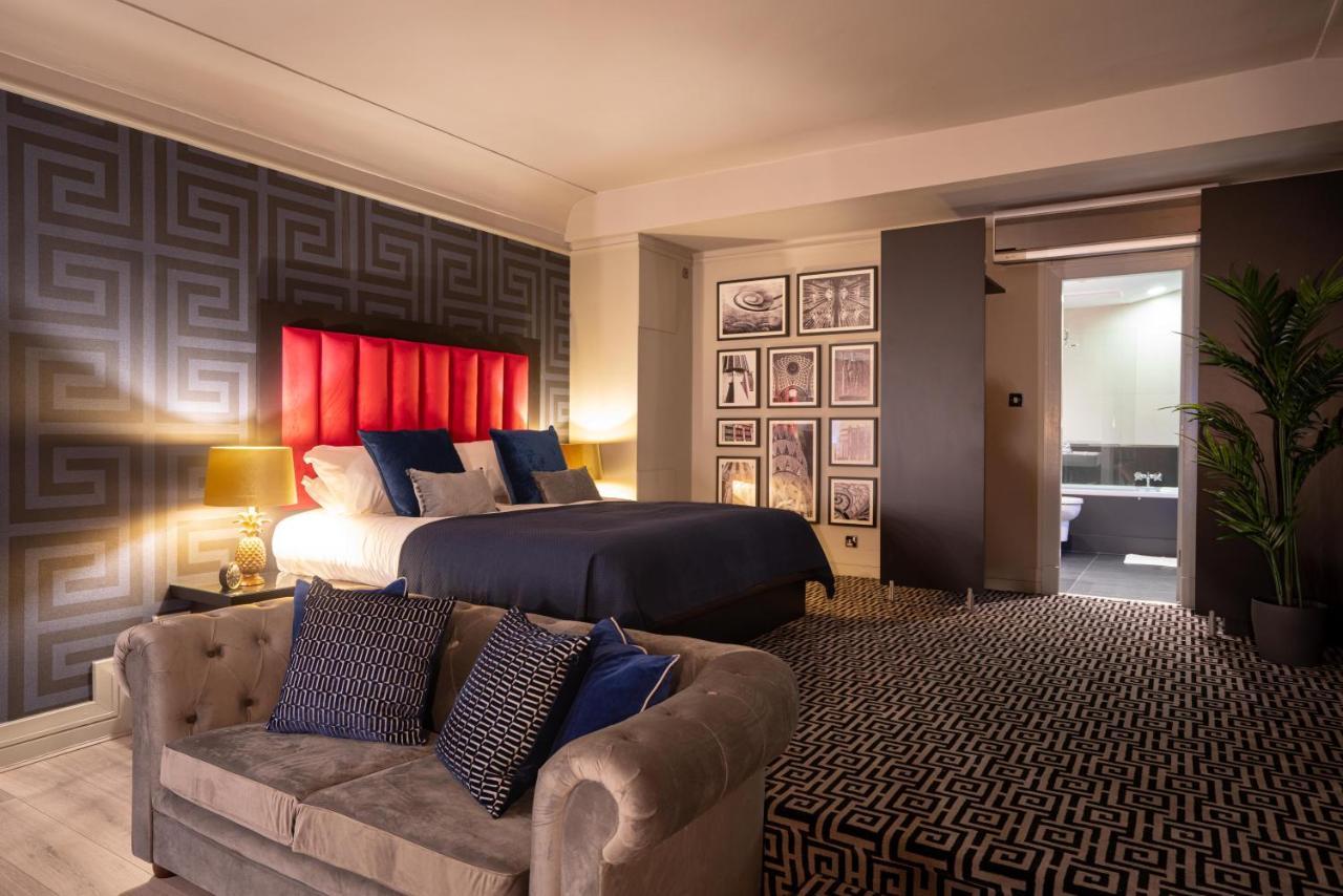 Superior Suite