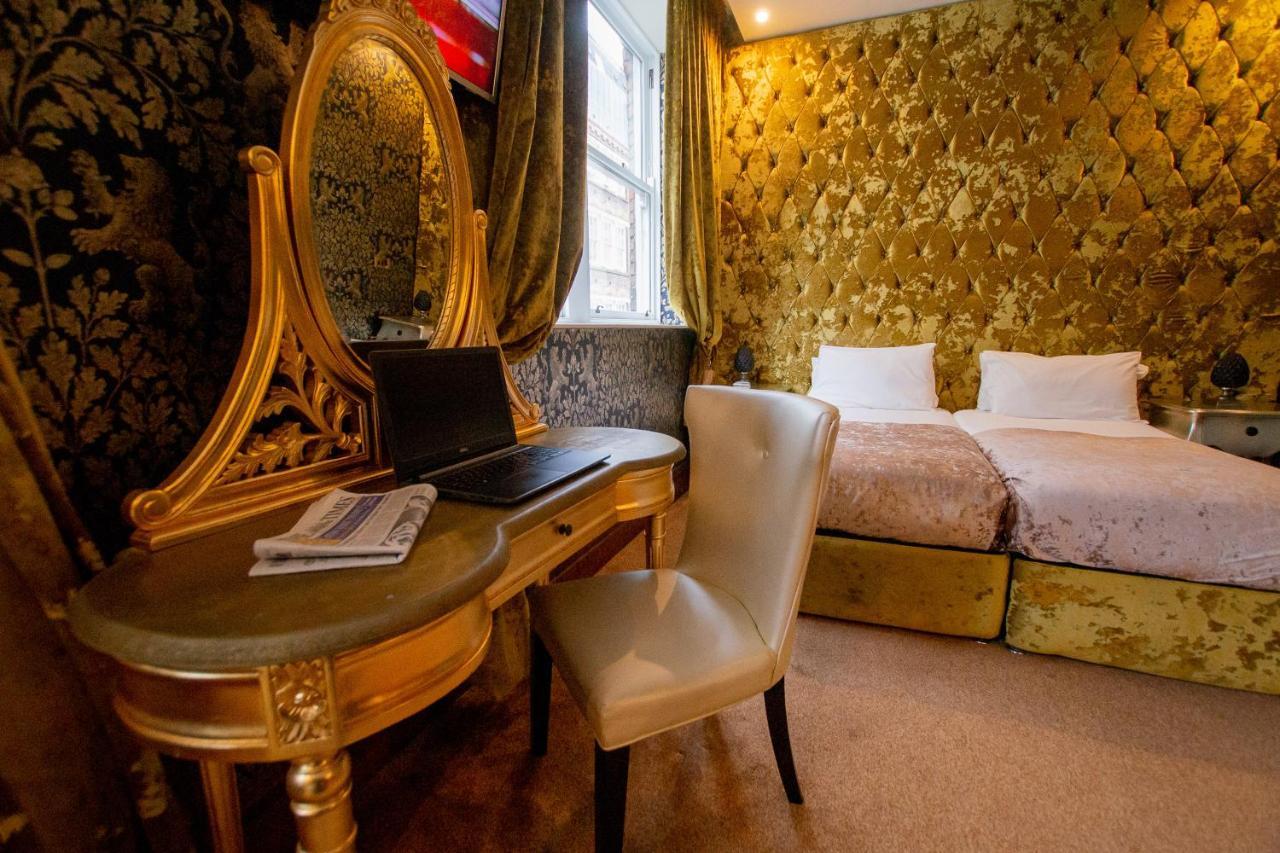 Deluxe Quadruple Room,1380704183:JPEG