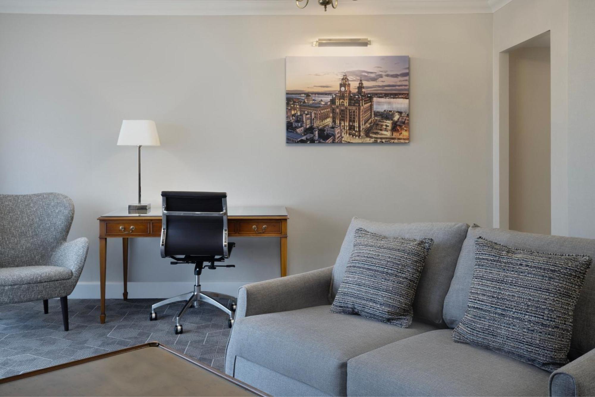 One-Bedroom Suite
