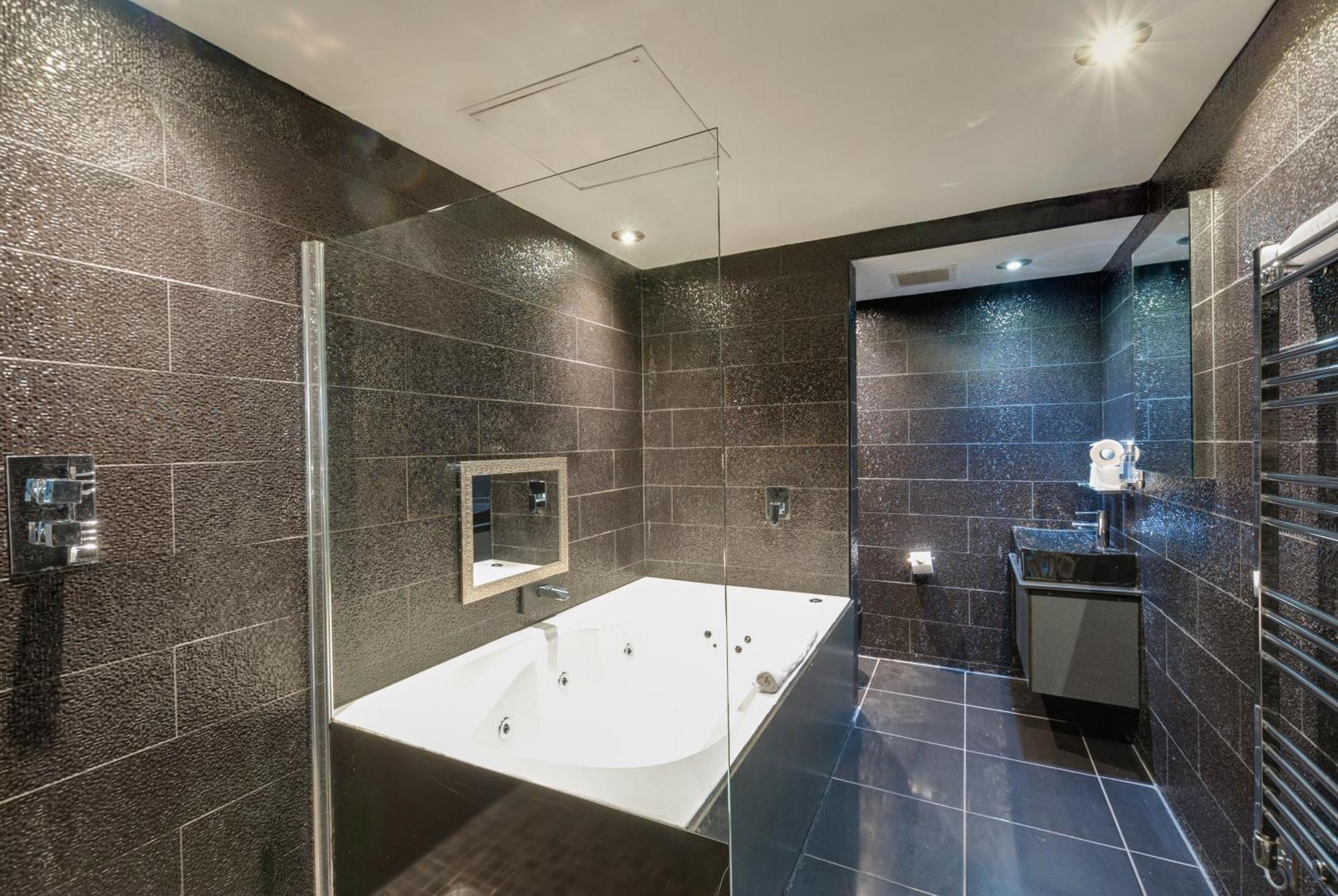 Superior Suite