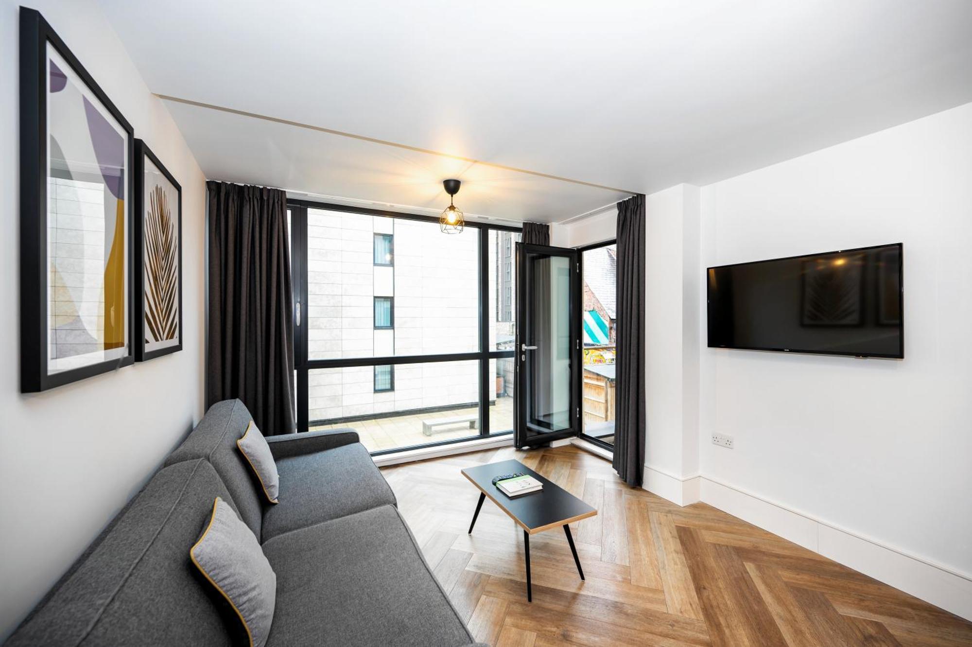 One-Bedroom Apartment