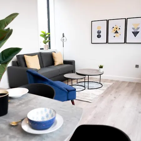 Alur Apartments Liverpool Central-2