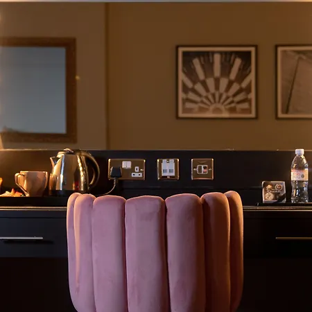62 Castle Street Hotel-2